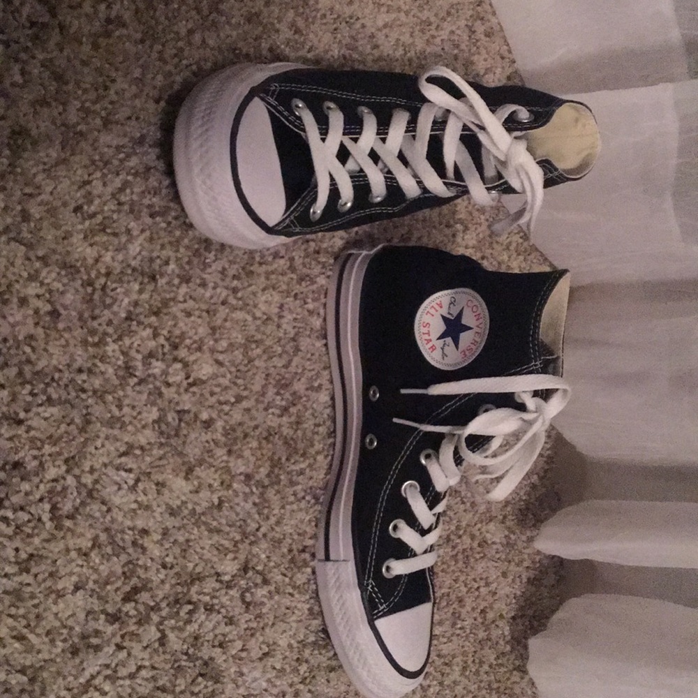 Black converse